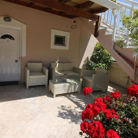 Santa Barbara Lakis Apartments Perivolion Екстер'єр фото