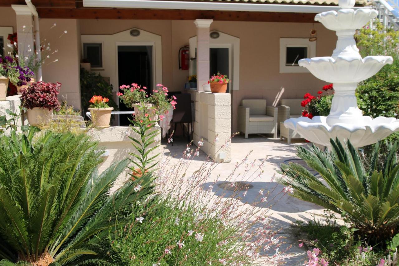 Santa Barbara Lakis Apartments Perivolion Екстер'єр фото