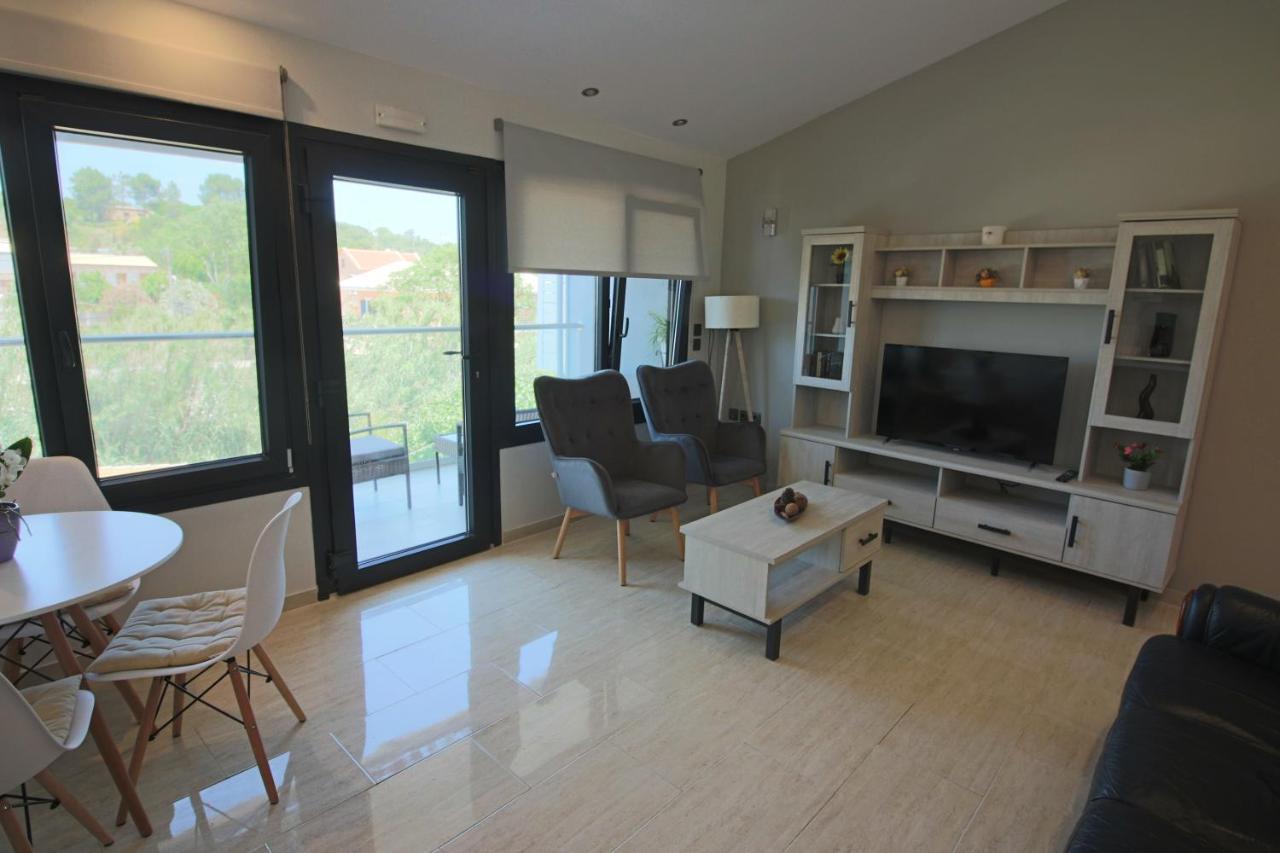 Santa Barbara Lakis Apartments Perivolion Екстер'єр фото