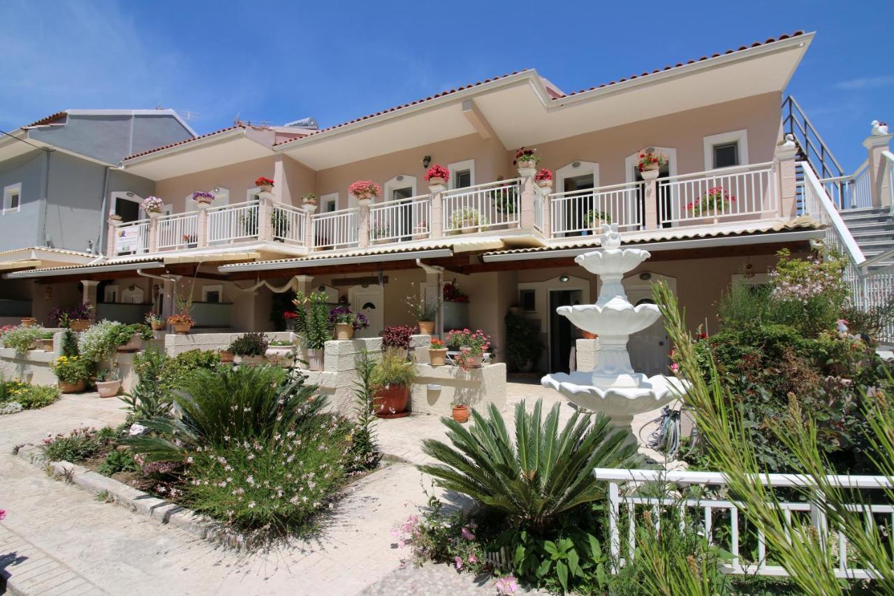 Santa Barbara Lakis Apartments Perivolion Екстер'єр фото