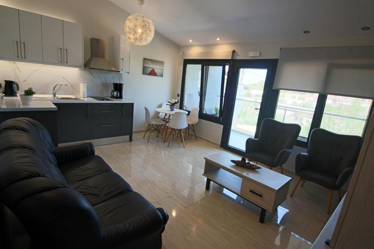 Santa Barbara Lakis Apartments Perivolion Екстер'єр фото