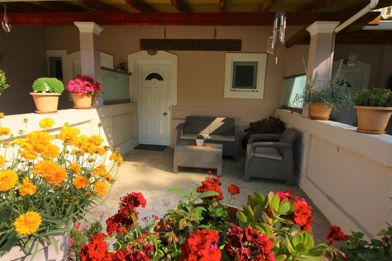 Santa Barbara Lakis Apartments Perivolion Екстер'єр фото
